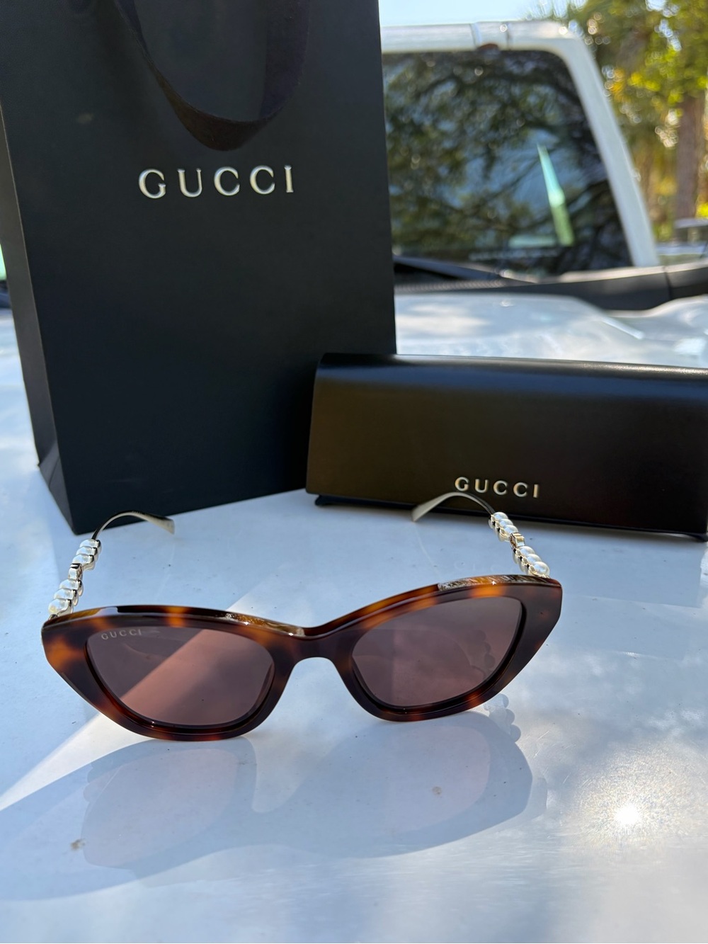 Gucci Tortoiseshell Cat Eye Sunglasses with Brown Lenses